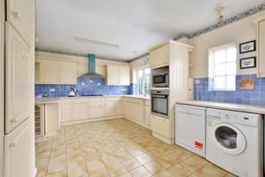 Photo 31- click for photo gallery